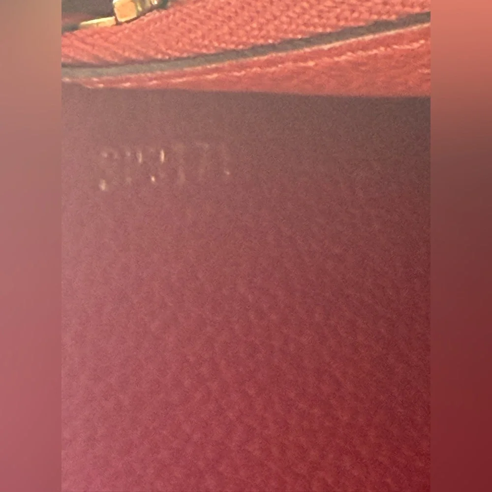 Authentic Louis Vuitton Empriente Red Wallet with COA and dustbag and box - Picture 4 of 12